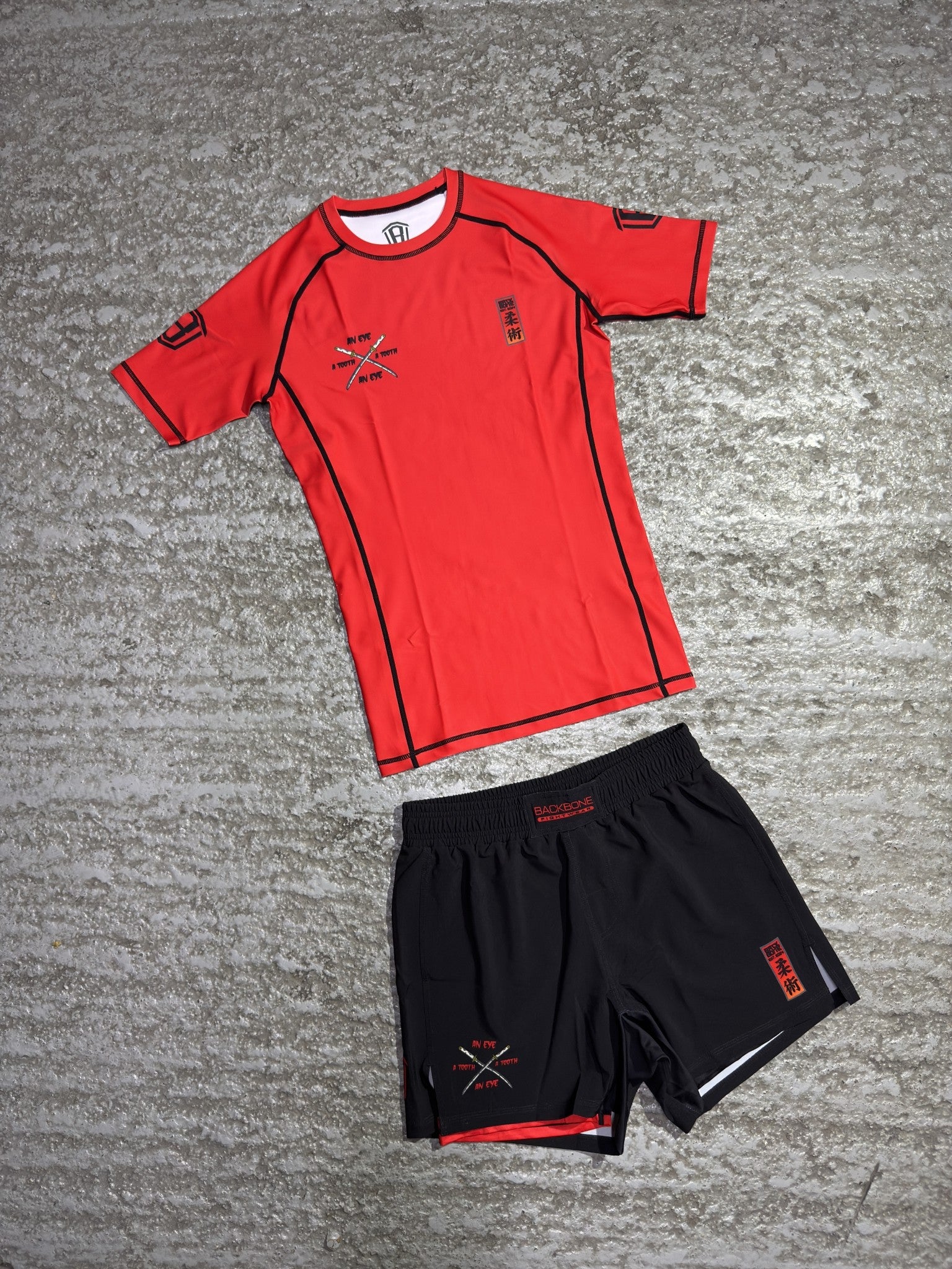 ExE | TxT Rashguard Red