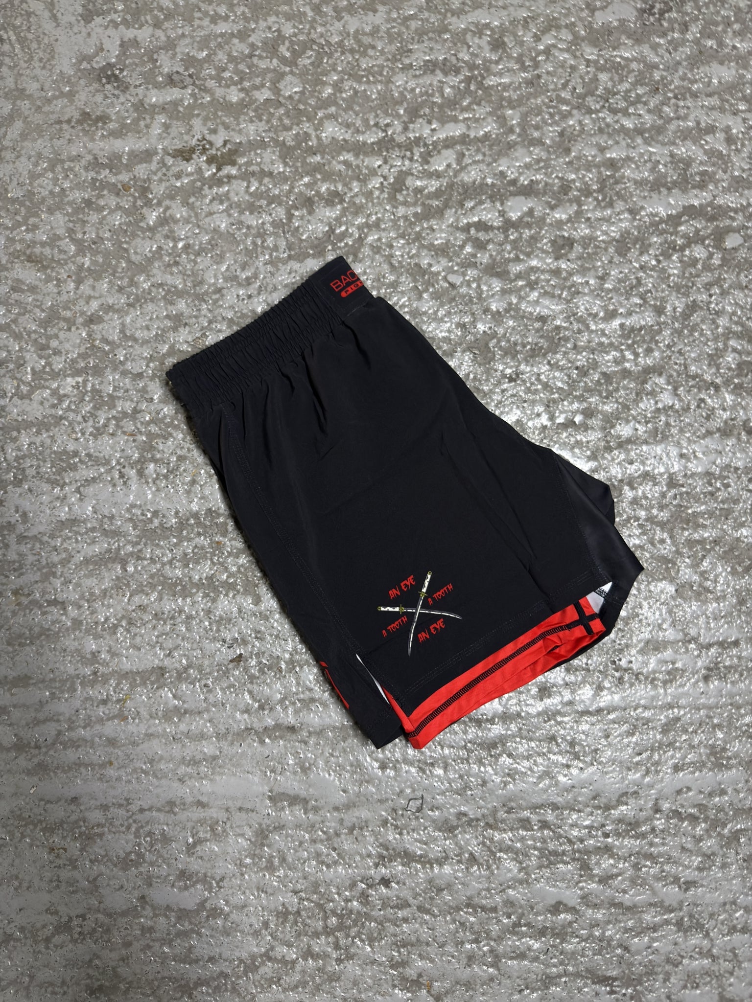 ExE | TxT Shorts Black