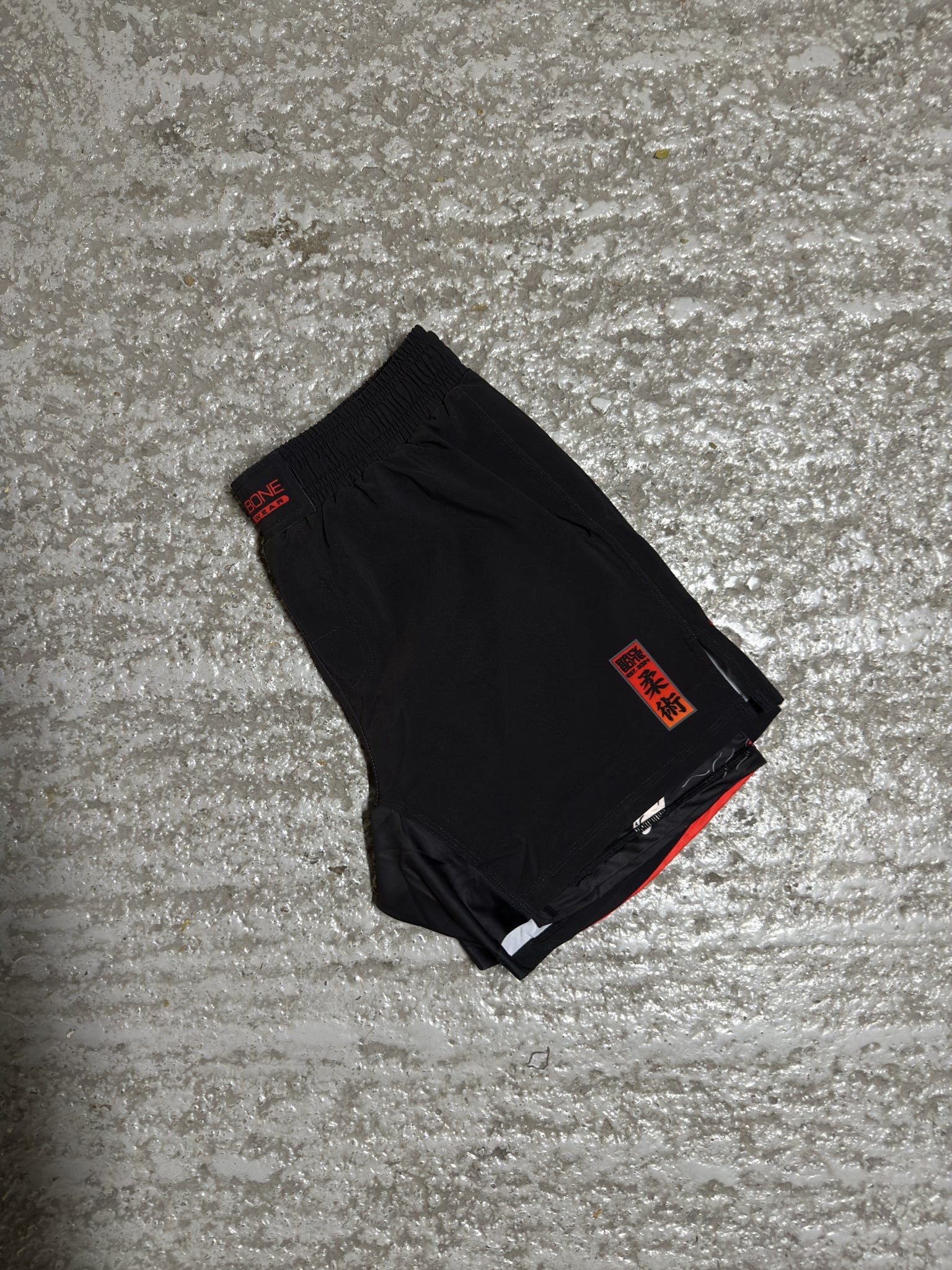 ExE | TxT Shorts Black