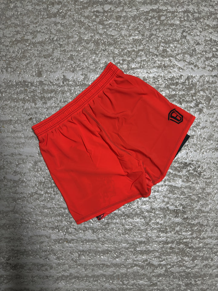 ExE | TxT Shorts Red